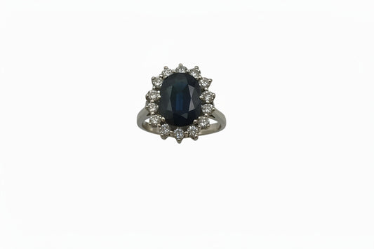 Safir Ring mit Brillanten – 18 Karat Gold | 4.98 g | Größe 55 (kostenlos anpassbar)