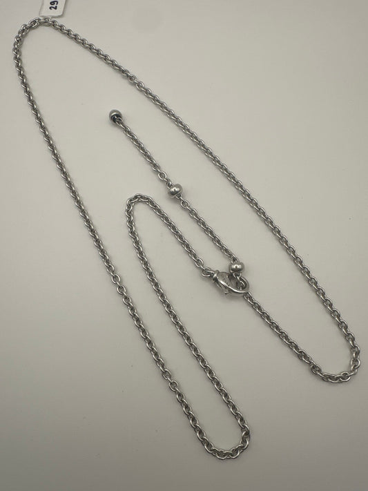 Chaîne BVLGARI d'occasion en or blanc 18 carats, 29,44 g