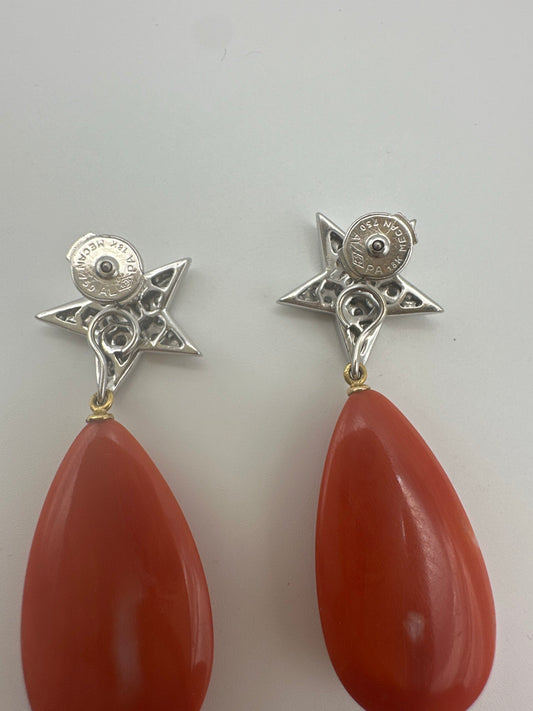Boucles d'oreilles d'occasion en or blanc 18 carats avec corail et diamants – fermoir spécial