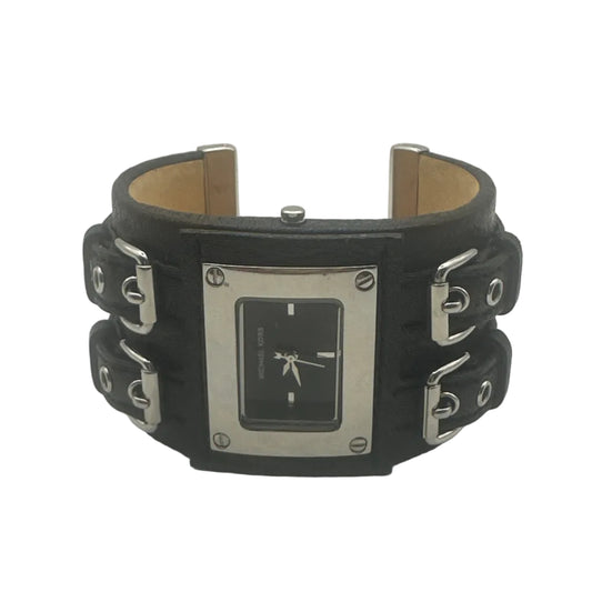 Michael Kors MK-2152 – Statement-Armbanduhr mit Lederarmband
